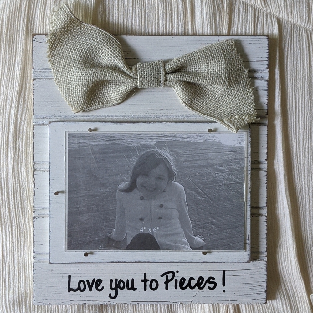 Tabletop Decor 4"x6" Photo Frame